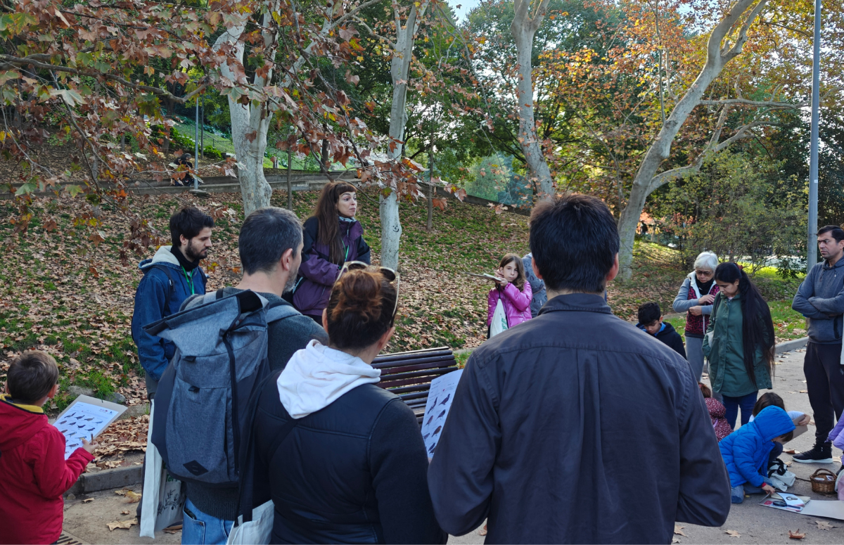 Els tècnics i científics del CREAF Sabina Bianchi i Gerard Gaya han dirigit un dels itineraris naturalistes del 5è Bioblitz del parc de Vallparadís. Font: Berta Guimerà